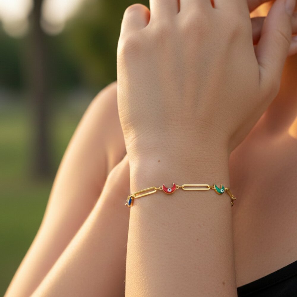 "Trendy Handmade Bracelet – A Stylish Gift for Women & Girls, MAR091239 - Picture 5 of 5